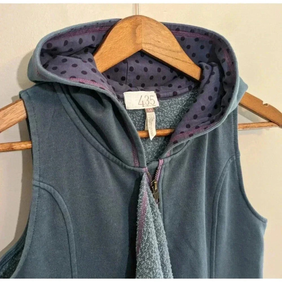 Matilda Jane 435 Ruffle My Compass Blue Hooded Vest Girls Size 14 Sleeveless - Picture 3 of 5